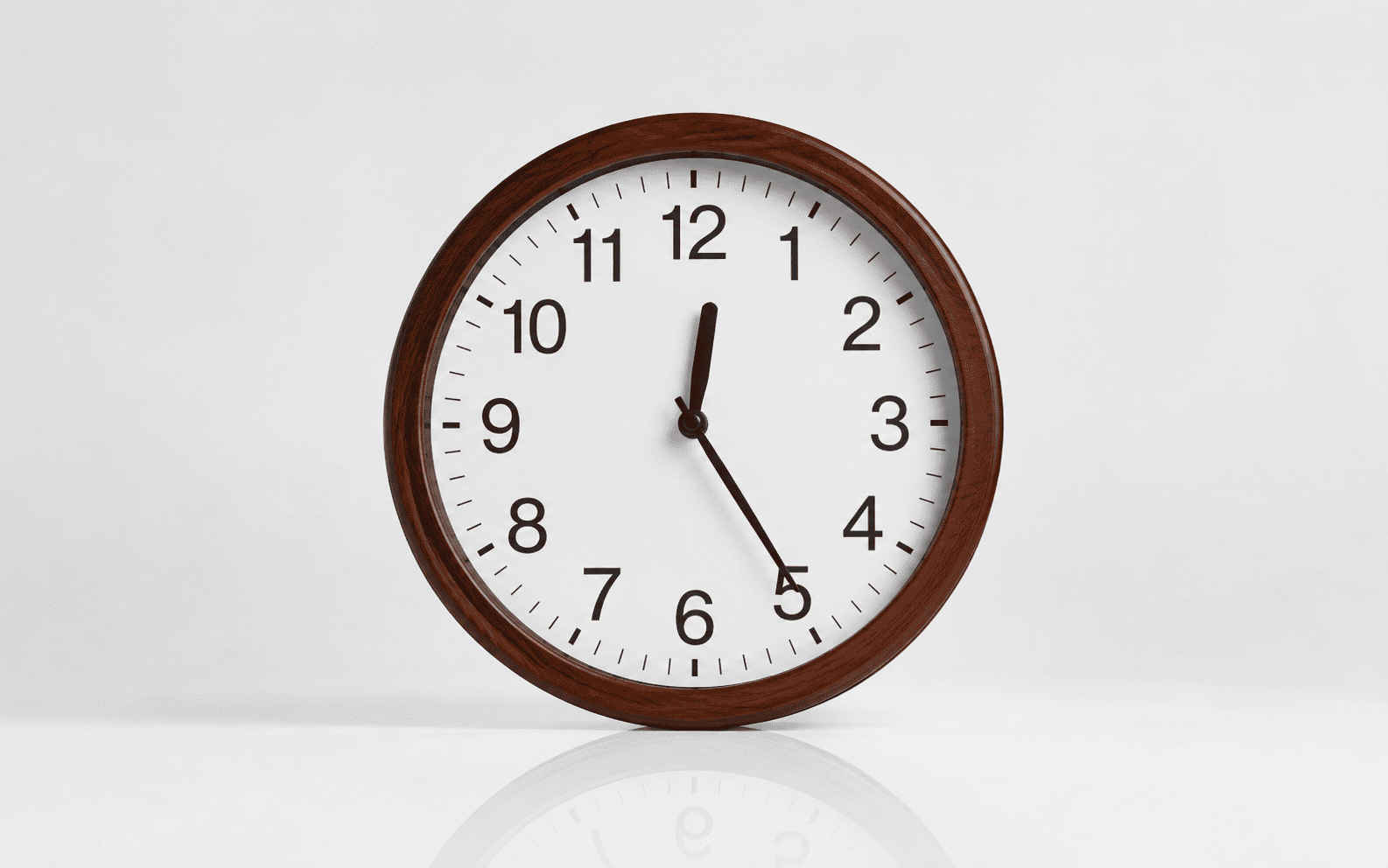 Coffee-Wood Round Wall Clock, 40 cm 