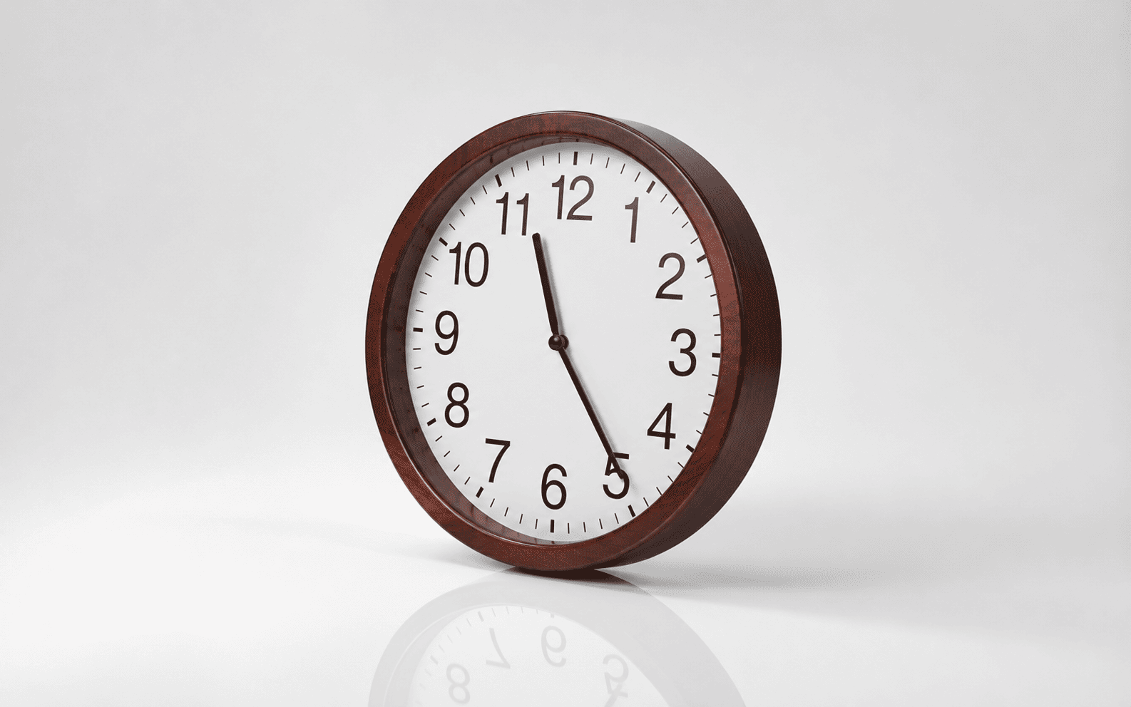 Coffee-Wood Round Wall Clock, 40 cm 